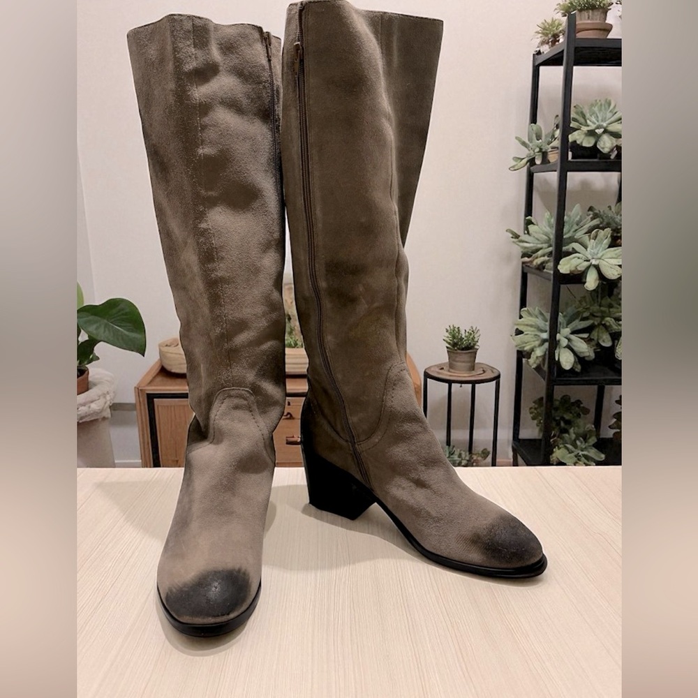 Oiled  Suede Leather Knee High Sable Gray Kelsi Dagger women’s Boots NWOT